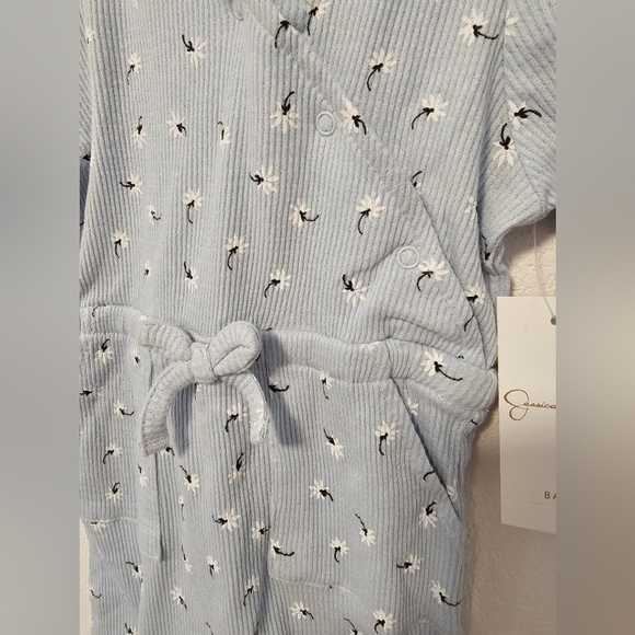 Jessica Simpson Luxe Blue and White One Piece Body Suit Baby Size 6-9 Months - Picture 7 of 7